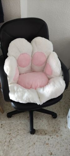Customer photo review of Puurrrfect Paw Pillow