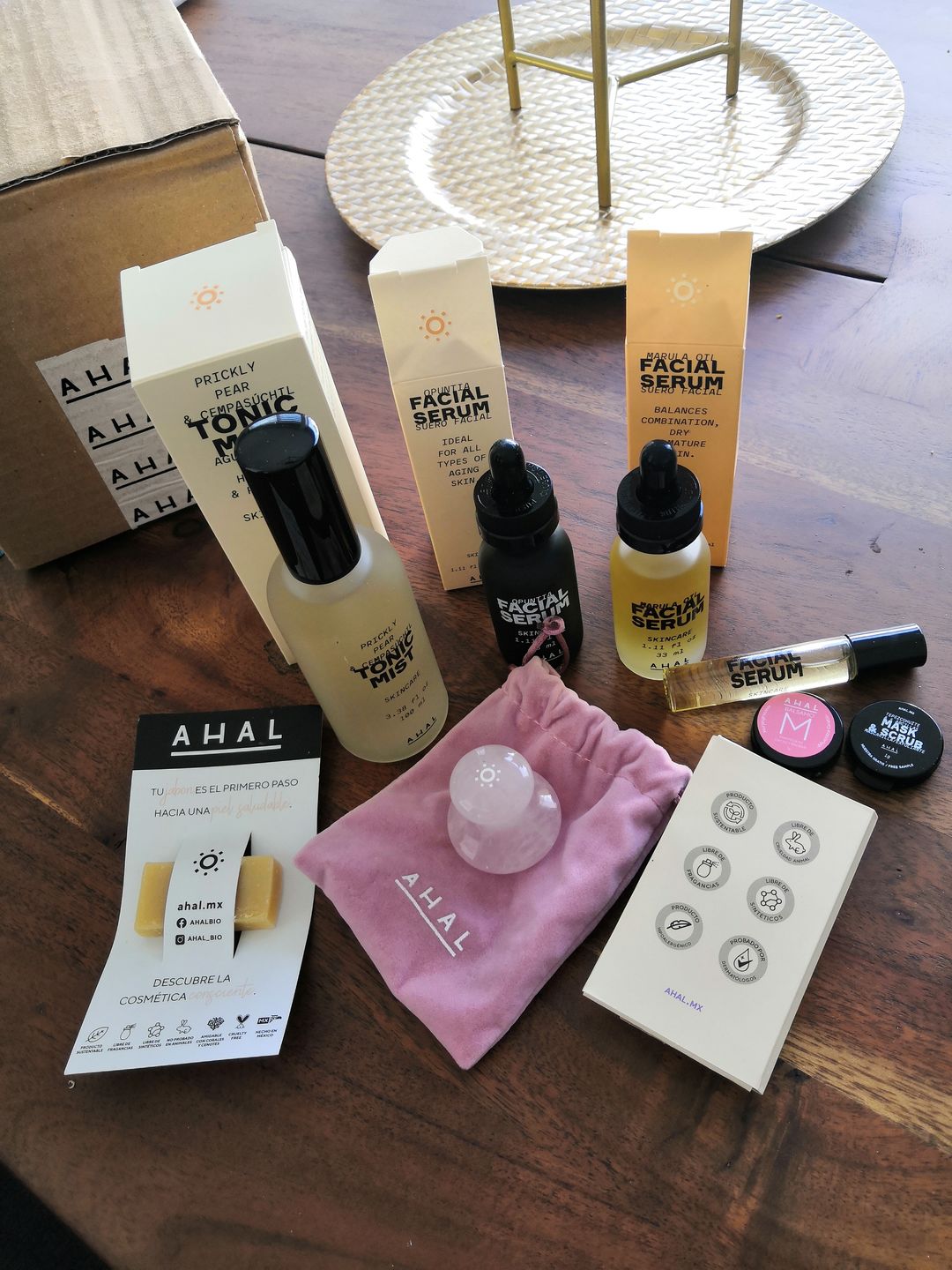 Customer photo review of Marula Oil Facial Serum / Suero Facial con Aceite de Marula