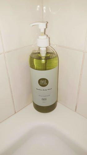 Customer photo review of Antibacterial Cleansing Gel 1L
