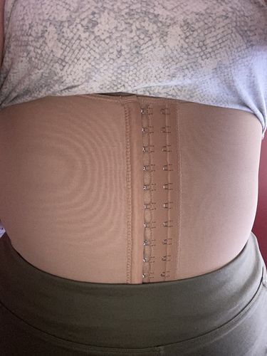 Customer photo review of Sculpting Faja with Hooks NS066