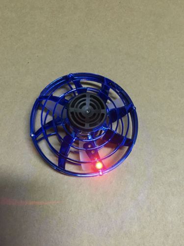 Customer photo review of Vespani™ Space Spinner