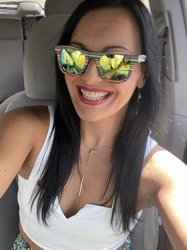 Customer photo review of Island Yellow