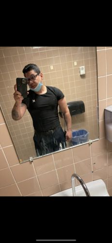 Customer photo review of Men's Heat Trapping T-Shirt