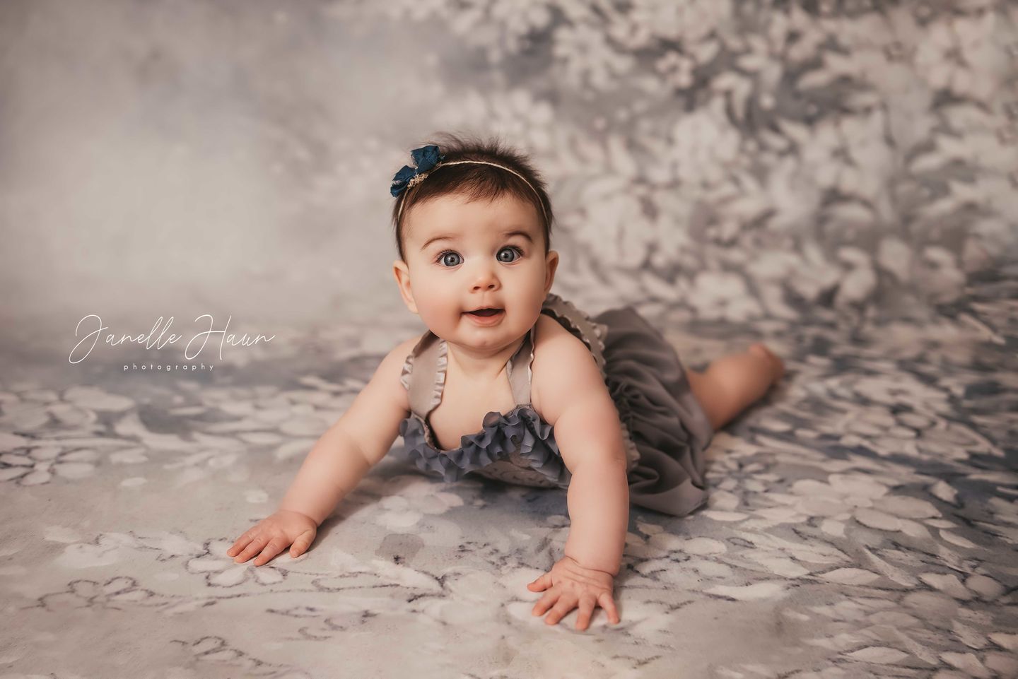 silver flower newborn backdrop sample