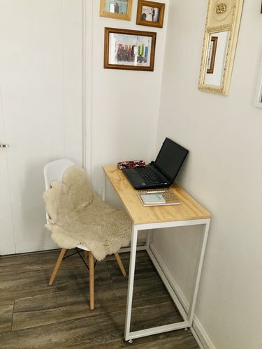 Customer photo review of Escritorio pequeño MIMA 80 x 40 Blanco