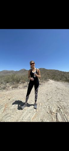 Customer photo review of Venice Legging - Onyx / Camille