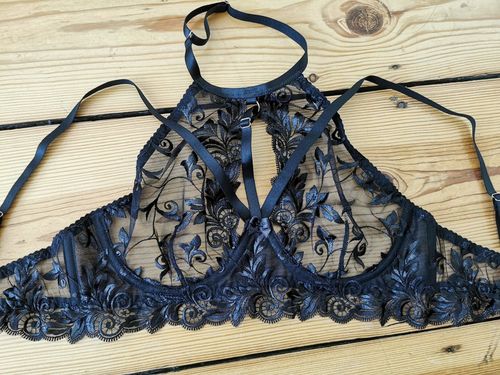 Customer photo review of Milana Neckholder-BH