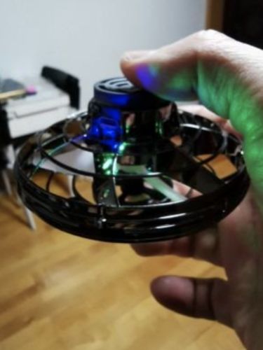 Customer photo review of Vespani™ Space Spinner