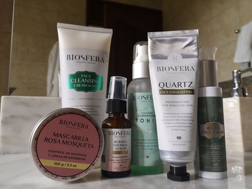 Customer photo review of Quartz & Oat Extract Face Exfoliating