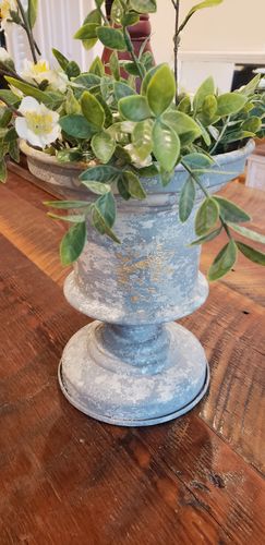 Customer photo review of Parisian Gray - One Step Paint