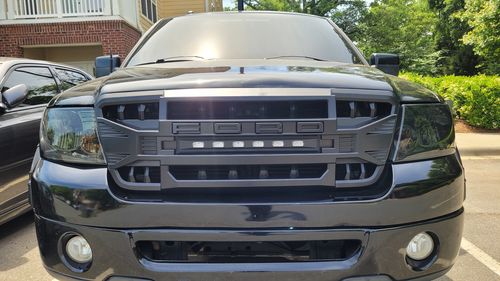 Customer photo review of Armor Grille w/Off-Road Lights, Replaceable Letters- Matte Black for 2004-2008 Ford F150