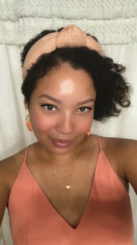 Customer photo review of ORANGE SEERSUCKER KNOTTED HEADBAND