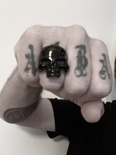 Customer photo review of JAW SKULL BLACK RING