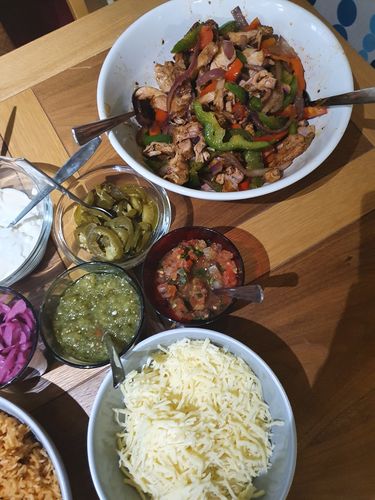 Customer photo review of Boojum Chicken Fajita Meal Kit For 4 People
