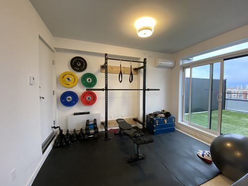 Customer photo review of Great Lakes Girya Polyurethane Bumper Plates - 150 KG Set