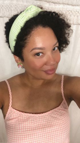 Customer photo review of LELE X SOLID & STRIPED PISTACHIO GINGHAM KNOTTED HEADBAND