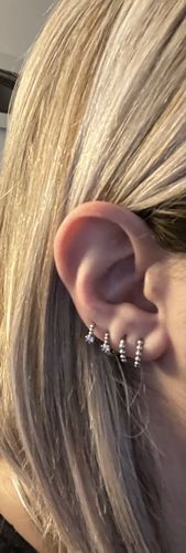 Customer photo review of Mila Ohrringe