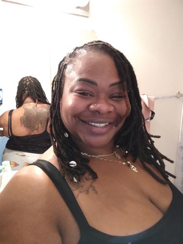 Customer photo review of Flawless Locs & Natural Hair Styling Box