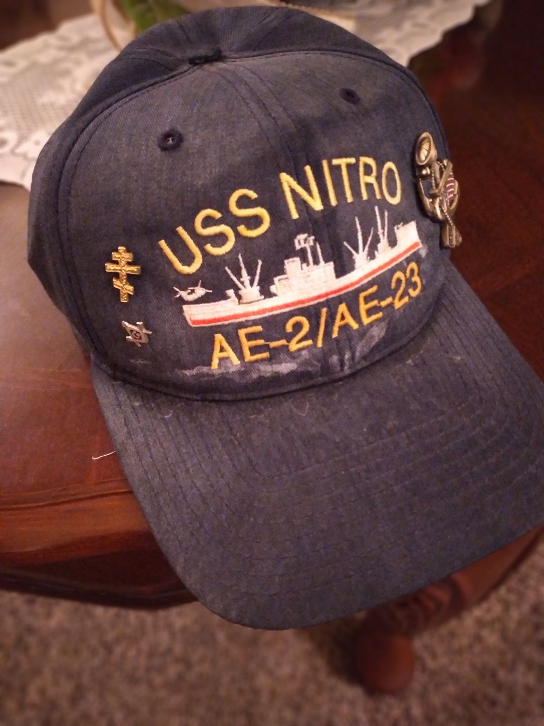 Customer photo review of US Navy Veteran Pin