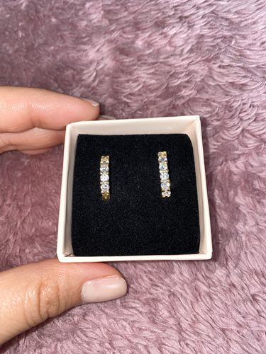 Customer photo review of Celia Creolen