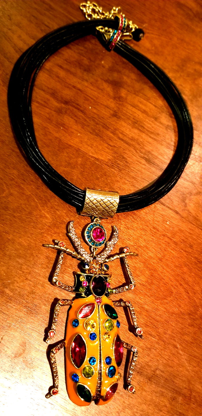 Customer photo review of HEIDI DAUS®"Big Critter" Enamel Crystal Leather Critter Necklace