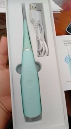 Customer photo review of SonicSmile™ Ultrasonic Tooth Cleaning Wand