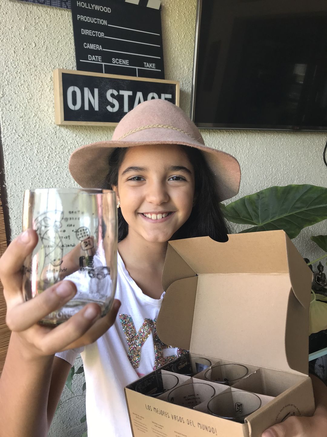 Customer photo review of Pack Estudio 31 Minutos Juegos de 6 Vasitos 200 Ml
