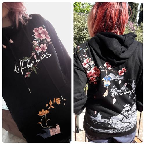 Customer photo review of Hoodie Coréen HARAJUKED™
