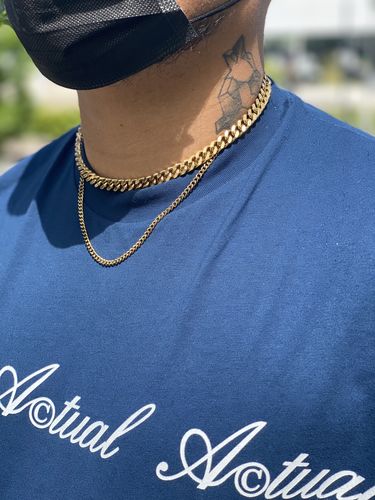 Customer photo review of Mini Cuban Link Gold