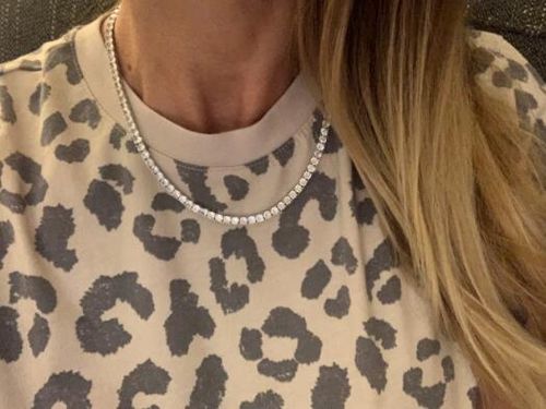 Customer photo review of THE ICY SUMMER® - 4mm 925 Sterling Silver Tennis Chain Necklace