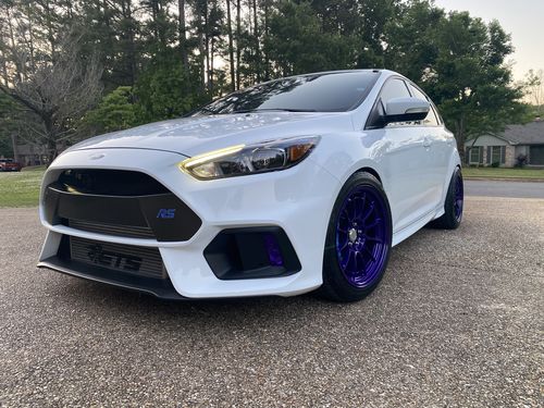 Customer photo review of Ford Focus RS MK3 Fog Light Armour