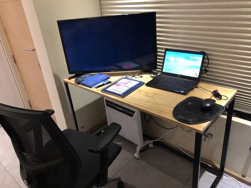 Customer photo review of Escritorio de madera MIMA 120 x 50 Negro