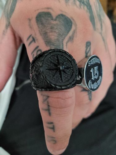 Customer photo review of Black Nautical Navigation Anchor Ring