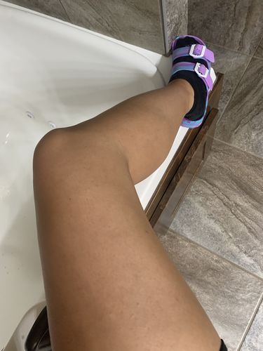 Customer photo review of Desert Bronze Self Tanning Mousse