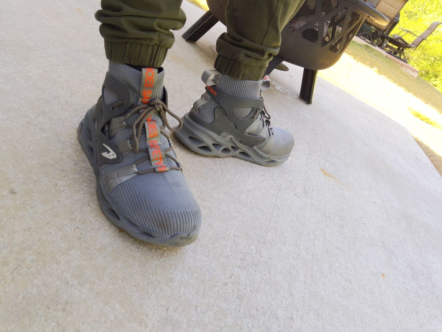 Customer photo review of Maven Lightweight Puncture Resistant Steel Toe Safety Boots