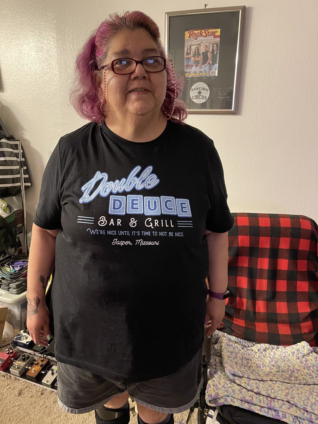 Customer photo review of Double Deuce Men's/Unisex Super Soft Tee