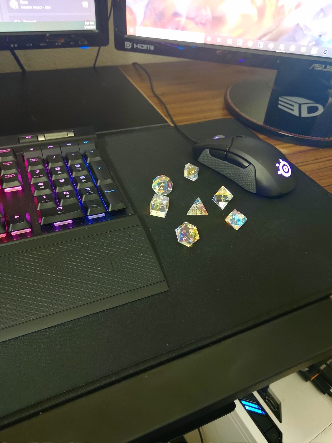 Customer photo review of URWizards Dnd Dichroic Prism Glass Gemstone Engraved Dice Set
