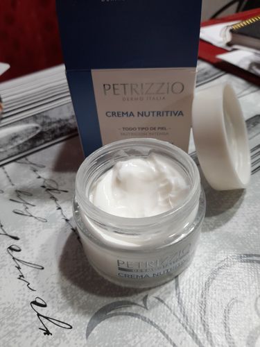 Customer photo review of Petrizzio Crema Nutritiva