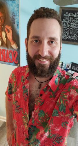 Customer photo review of Men's Holiday Tropical Hawaiian Floral Print Shirt