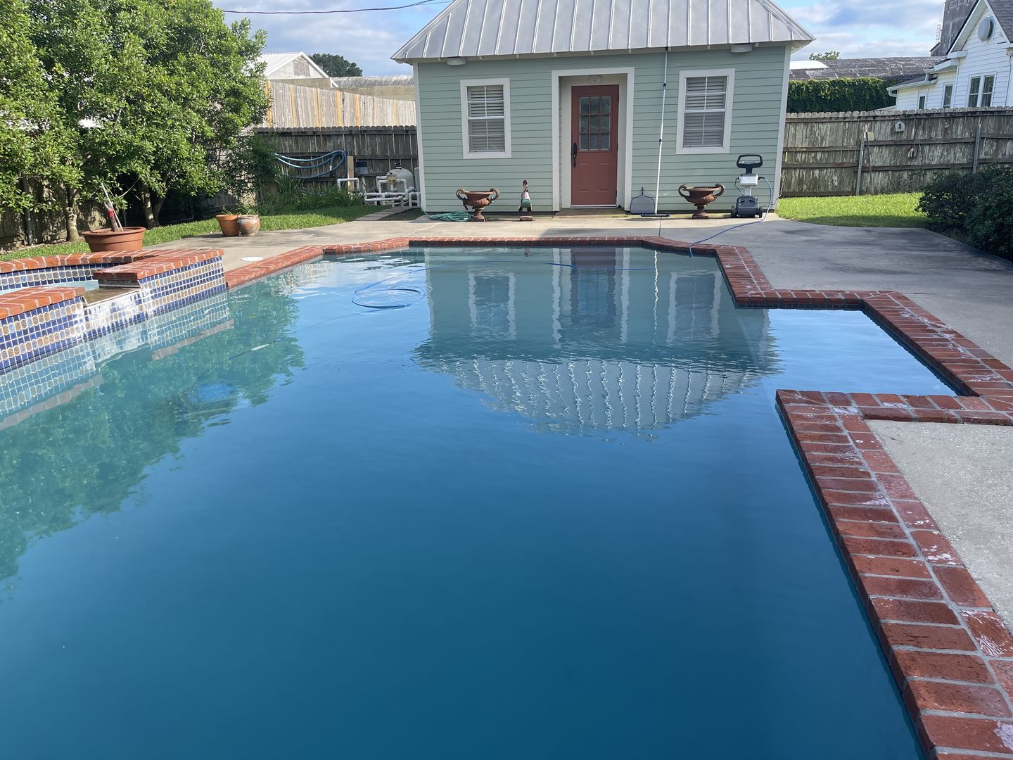 Customer photo review of NEW Maytronics Dolphin M600 Robotic Pool Cleaner