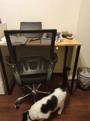 Customer photo review of Escritorio de computador MIMA 90 x 50 Negro
