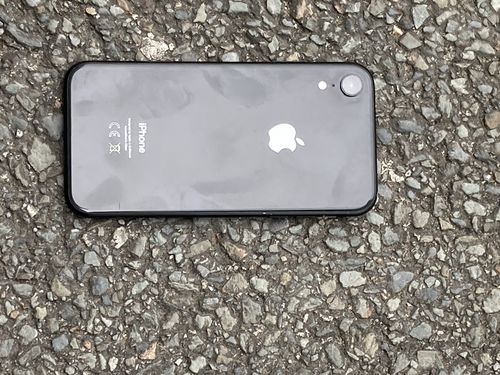 Customer photo review of Apple iPhone XR 64GB Unlocked Black Refurbished Excellent