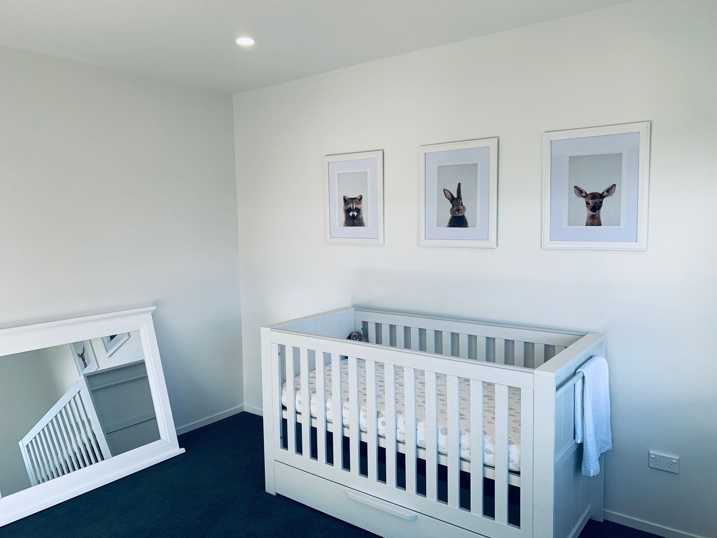 Customer photo review of Mamas and Papas Franklin 3 Piece Cotbed Set with Dresser Change & Mattress - Oak
