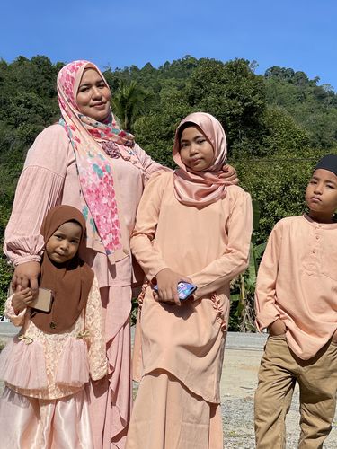 Customer photo review of (Full Pleats ) BLOOMING EID Shawls in SOULFUL ELISE