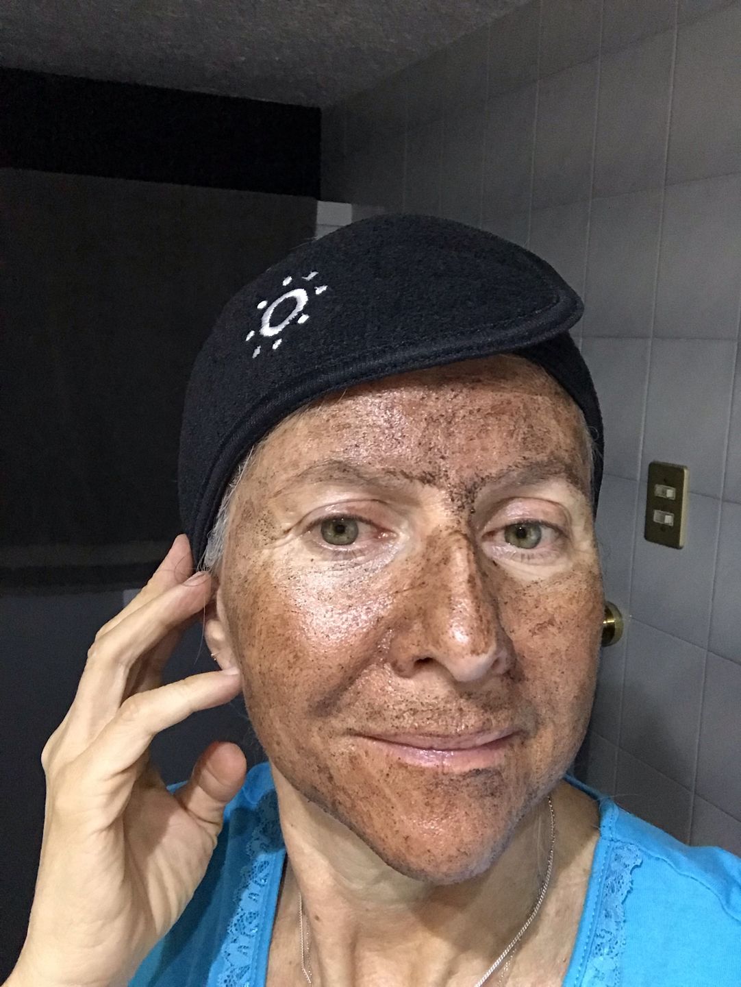 Customer photo review of Mask & Scrub / Mascarilla - Exfoliante de Tepezcohuite
