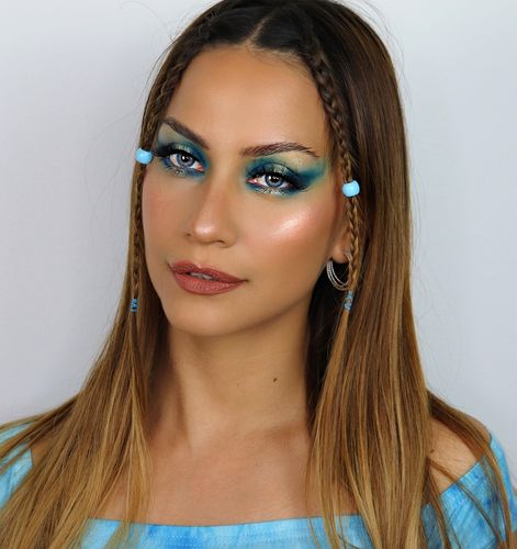 Customer photo review of Eyra Blue Contact Lenses(12 months wear)