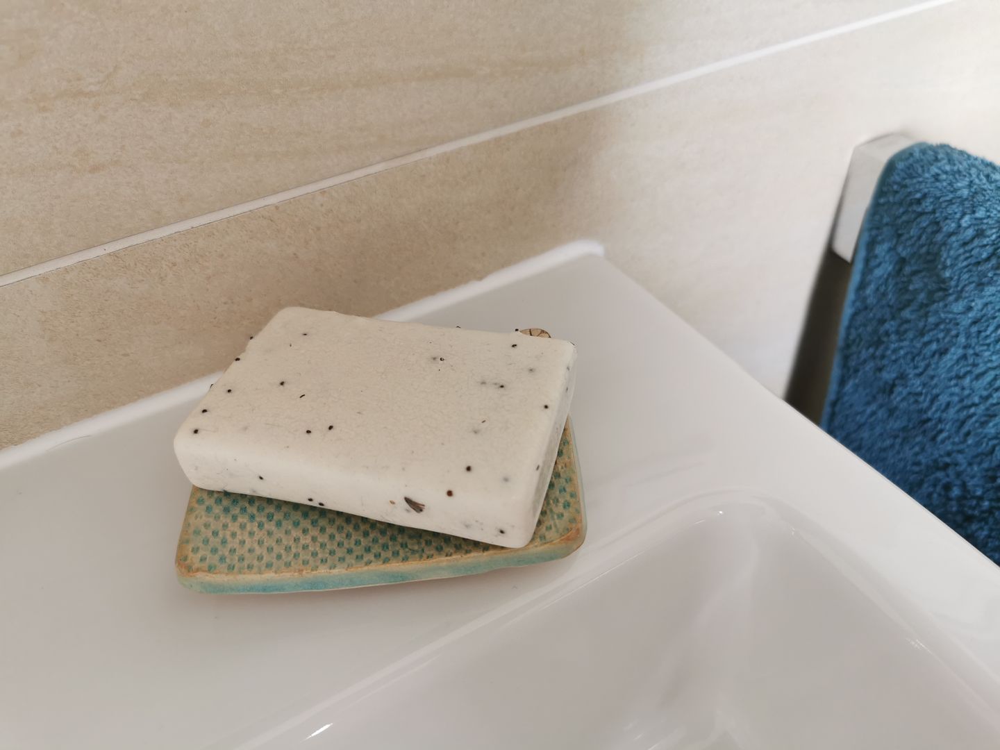 Customer photo review of Seifenschale aus Naturton (Türkis)