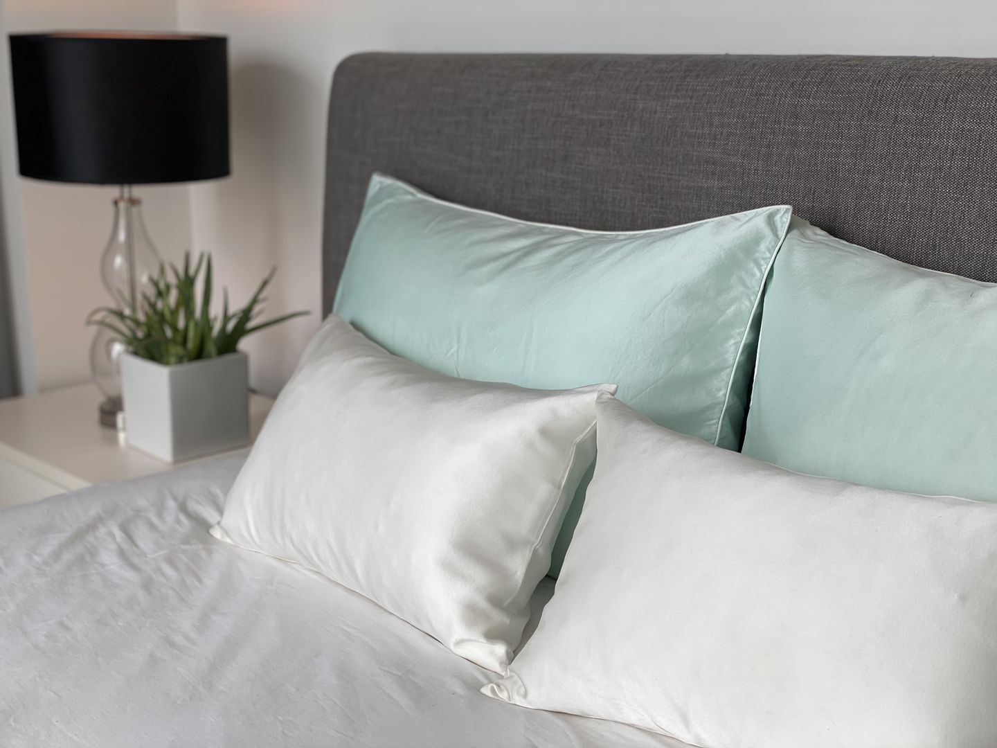 Customer photo review of Teal Breeze Pure Silk Pillowcase
