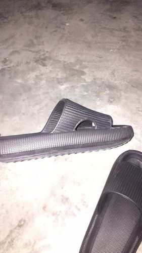 Customer photo review of ComfiiSlipper™ Air Slides