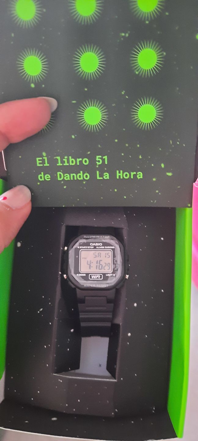 Customer photo review of Reloj Casio Vintage LA-20WH-1ADF Negro